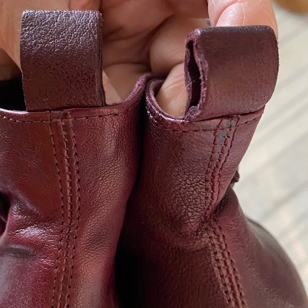 Miz Mooz New York City Burgundy Ankle Leather Boots! Side Zipper Size 9 - Picture 10 of 16